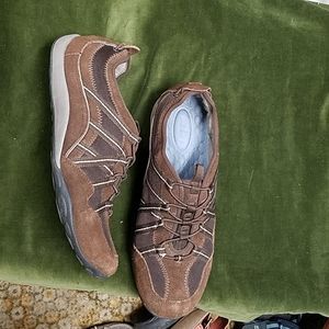 Brown suede & canvas Clarks